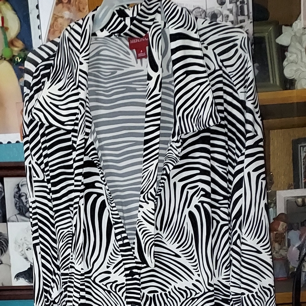 Menora size 4 zebra print dress